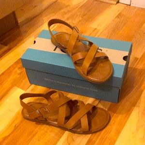 Toms Sicily sandals!